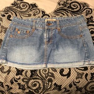 Jean mini skirt